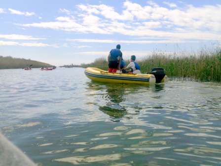 kayak-piragua-escolares-rio-ebro-laguna-y-rutas-kayakebro-seguridad